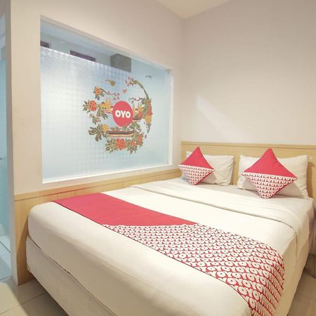Collection O 295 Grha Ciumbuleuit Guest House Bandung Exterior photo