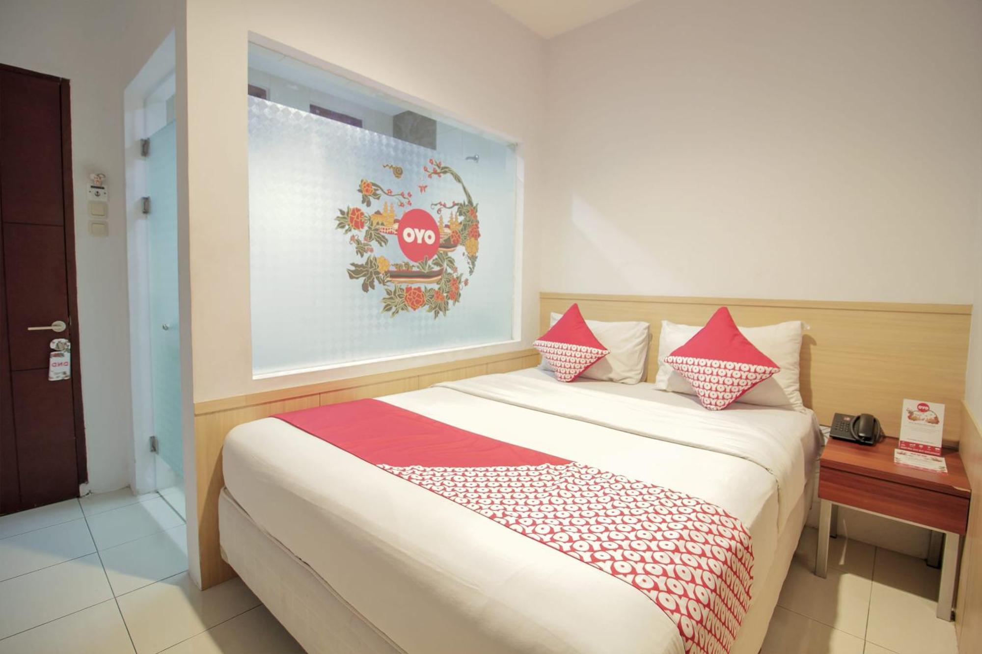 Collection O 295 Grha Ciumbuleuit Guest House Bandung Exterior photo