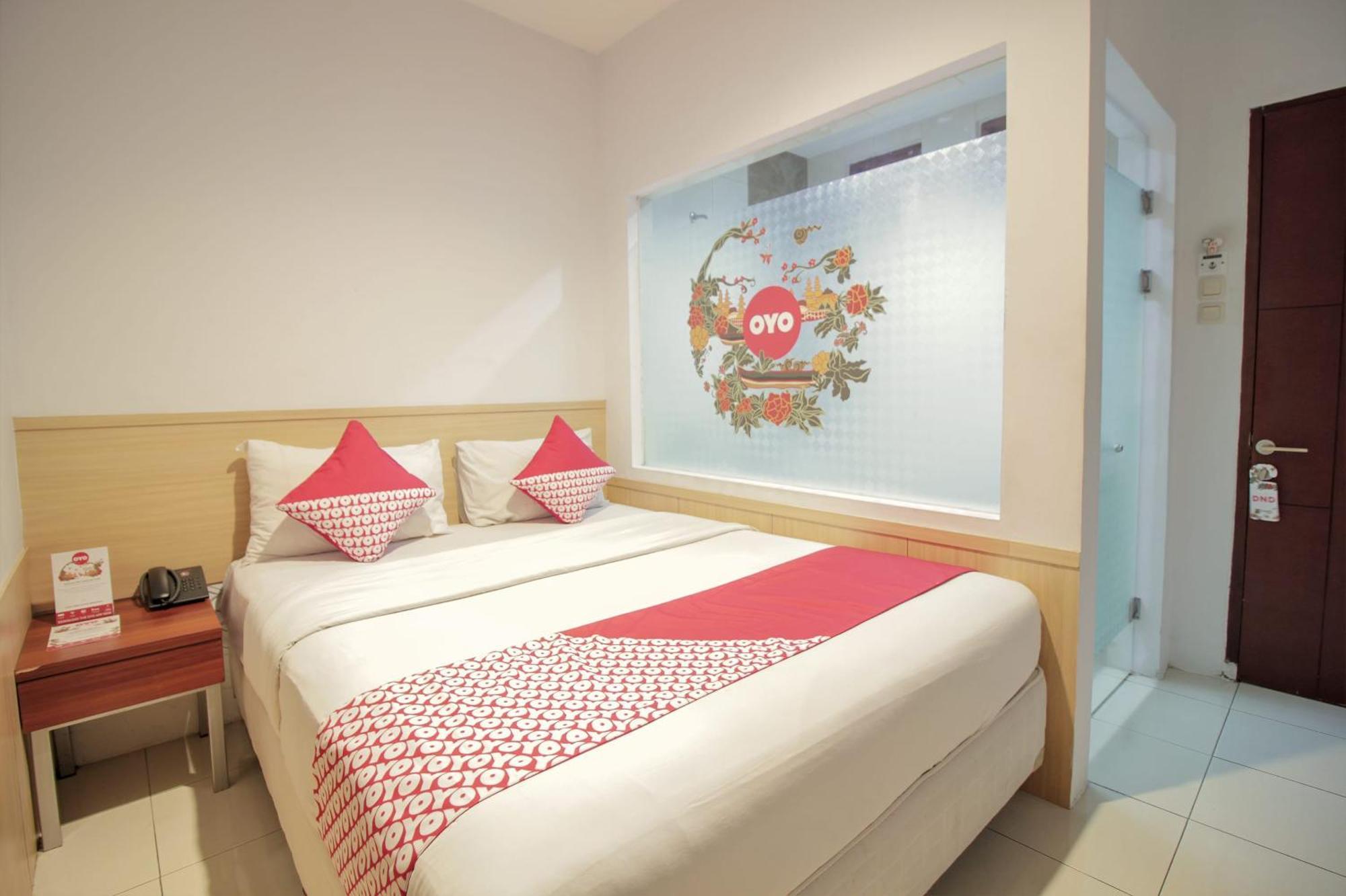 Collection O 295 Grha Ciumbuleuit Guest House Bandung Exterior photo