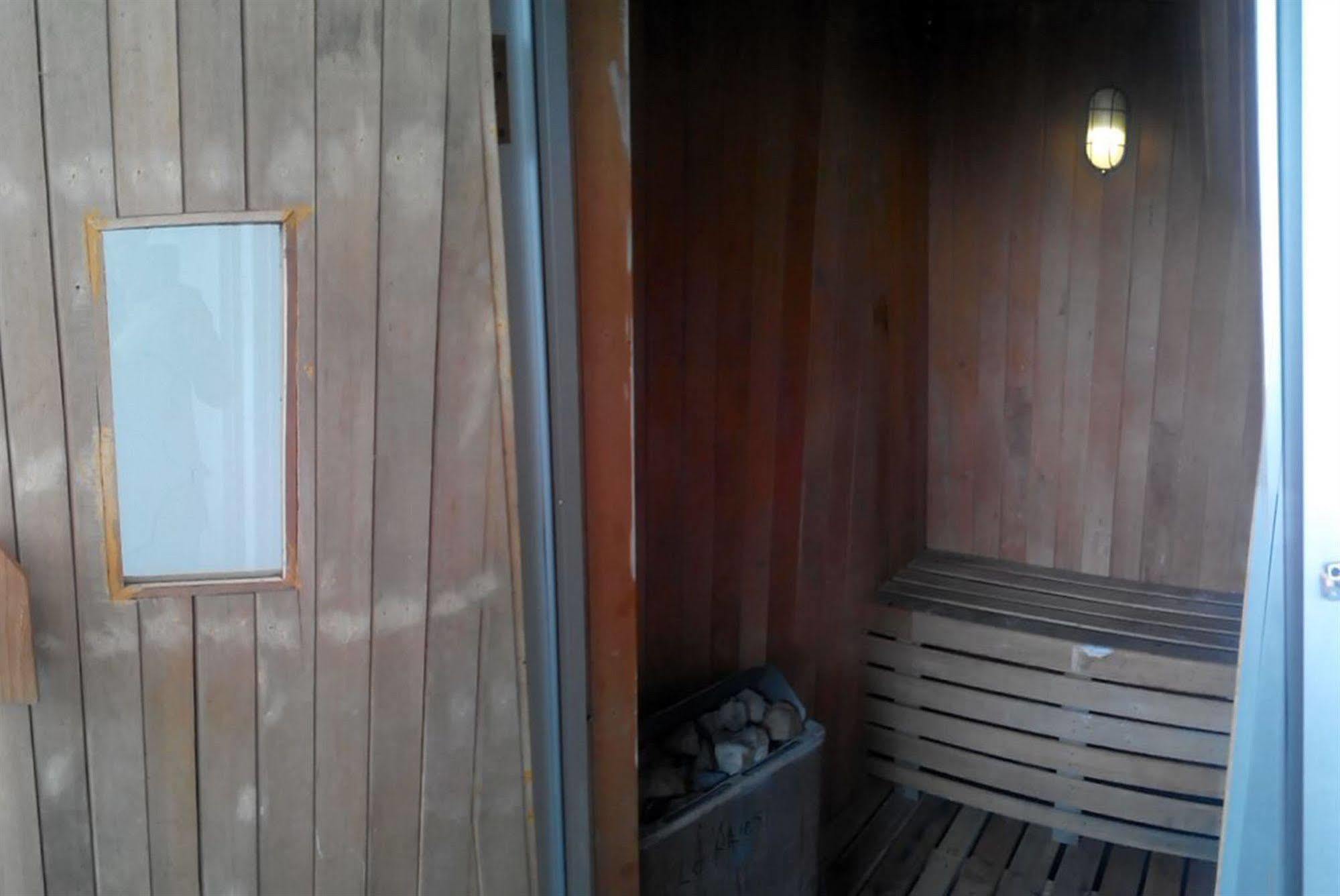 Collection O 295 Grha Ciumbuleuit Guest House Bandung Exterior photo